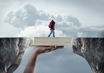 clap小学英语几年级学的单词