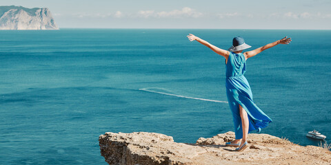 七座汽车是六年免检吗