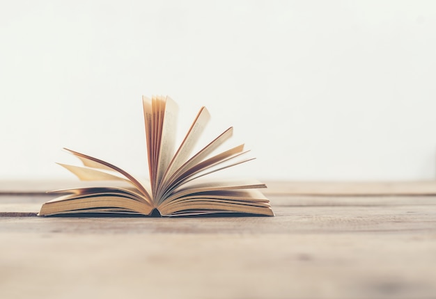 汽车 国3丶国4的标准符号是什么？