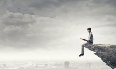 汽车 国3丶国4的标准符号是什么？